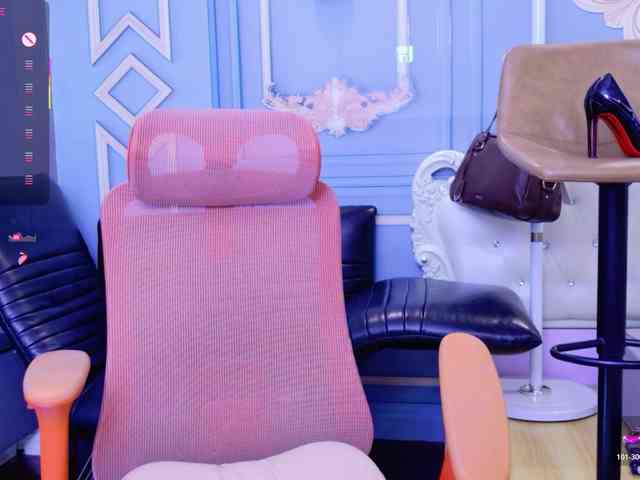 LucianaMeca webcam