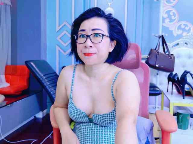 LucianaMeca webcam
