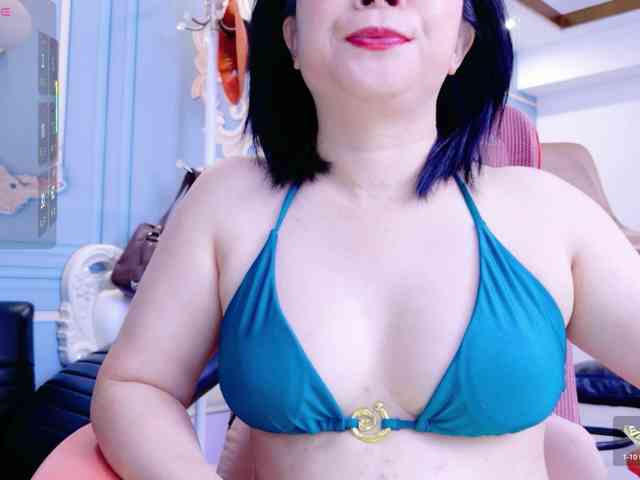 LucianaMeca webcam
