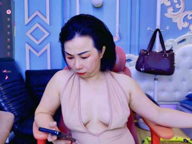 LucianaMeca webcam