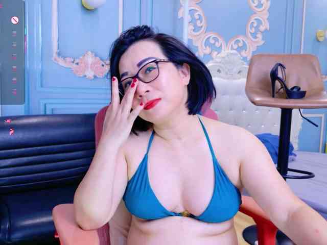 LucianaMeca webcam
