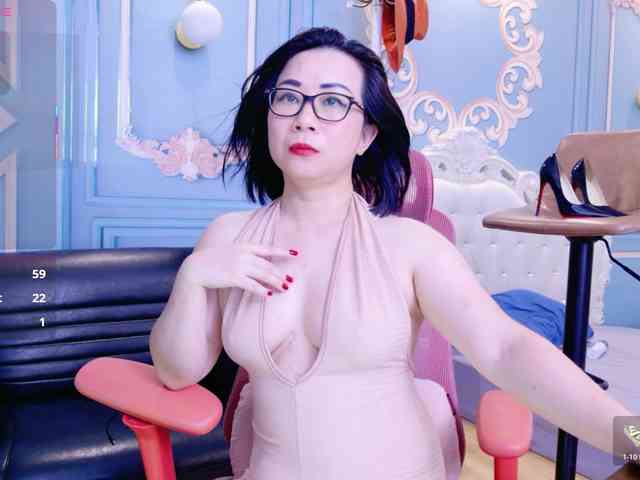 LucianaMeca webcam