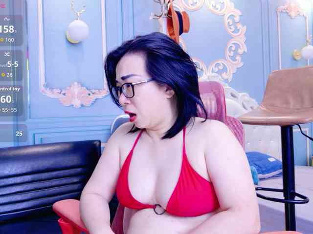 LucianaMeca webcam
