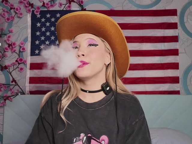 PussyRose live cam on BongaCams