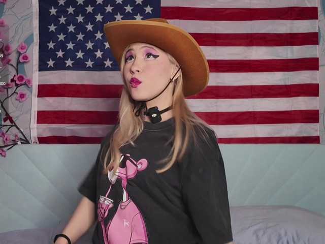PussyRose live cam