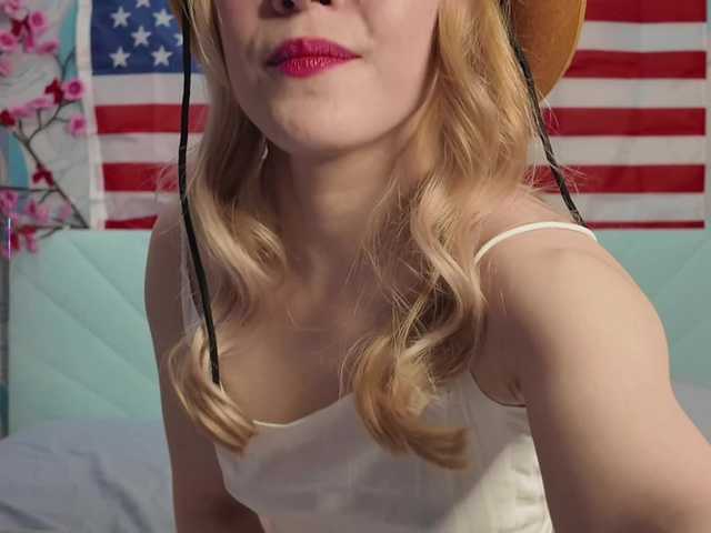 pussyrose cam belle