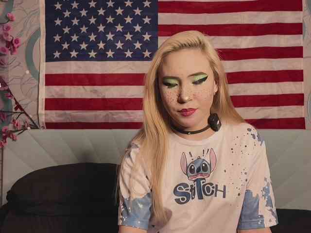 PussyRose webcam