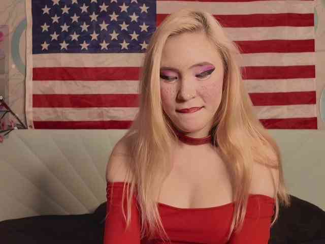 PussyRose webcam