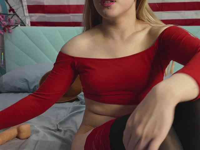 PussyRose webcam