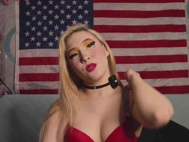 PussyRose webcam