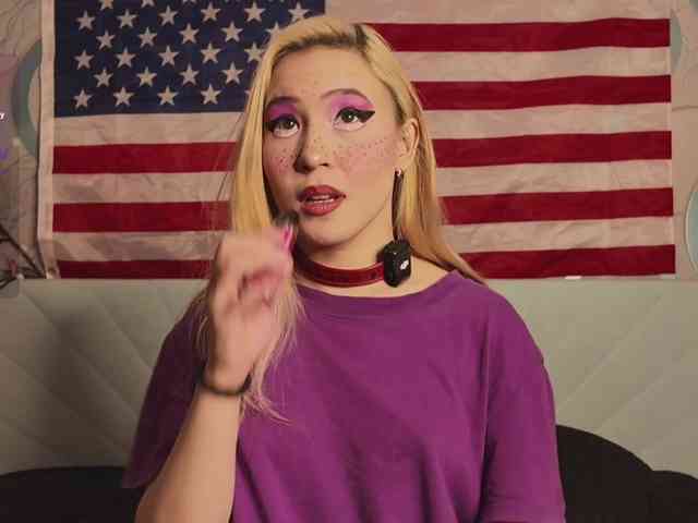 PussyRose webcam
