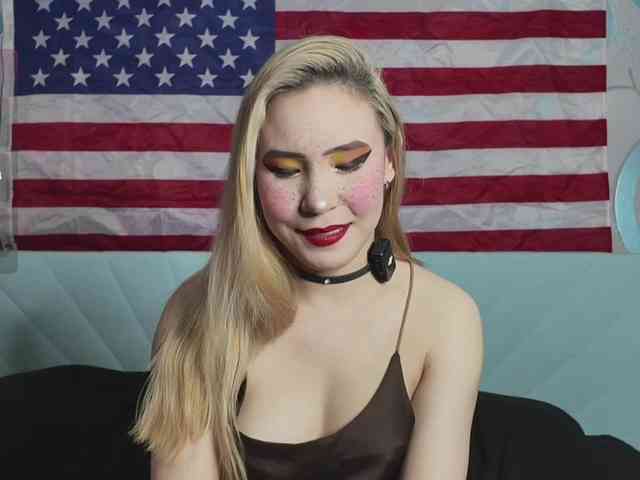 PussyRose webcam