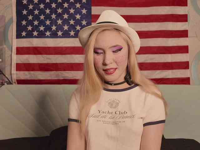 PussyRose webcam