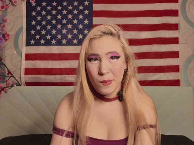 PussyRose webcam