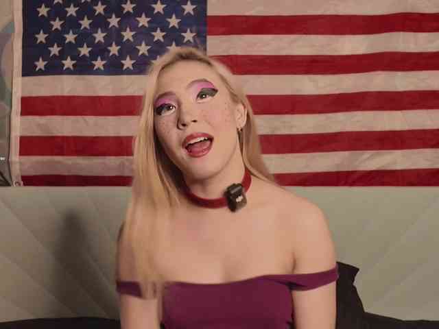 PussyRose webcam