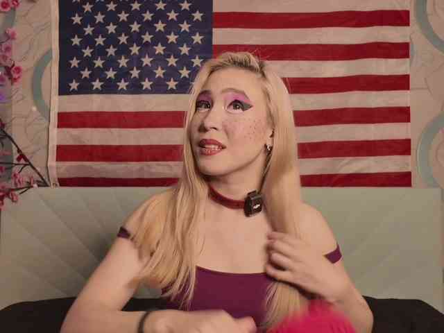 PussyRose webcam