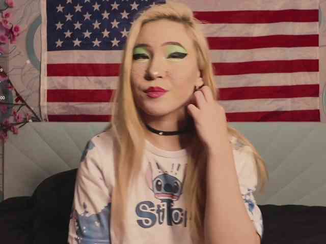 PussyRose webcam