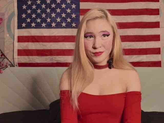 PussyRose webcam
