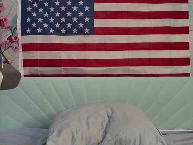 PussyRose webcam
