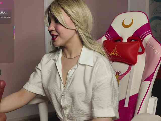 PussyRose webcam