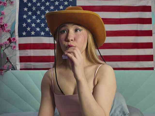 PussyRose webcam