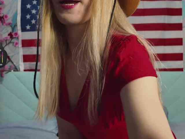 PussyRose webcam