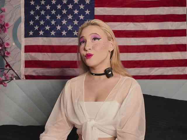 PussyRose webcam