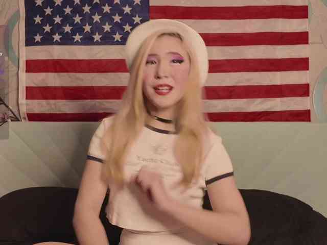 PussyRose webcam