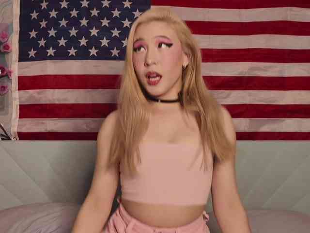 Модель: PussyRose