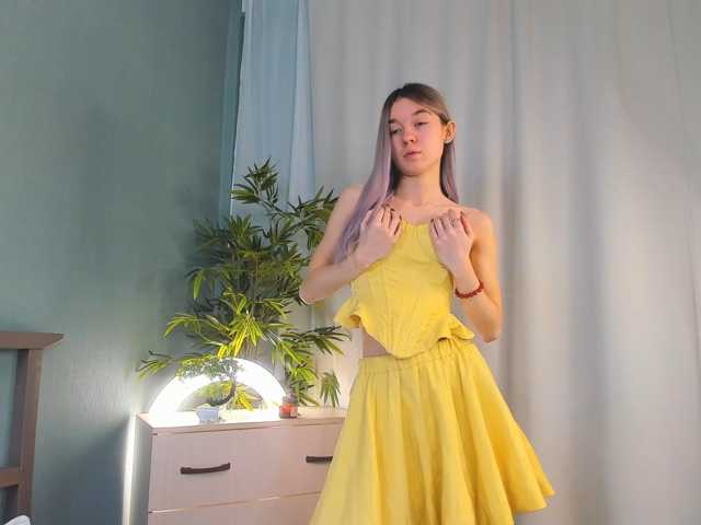 WhiteKelly live cam on BongaCams