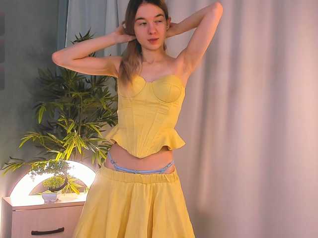 WhiteKelly live cam on BongaCams