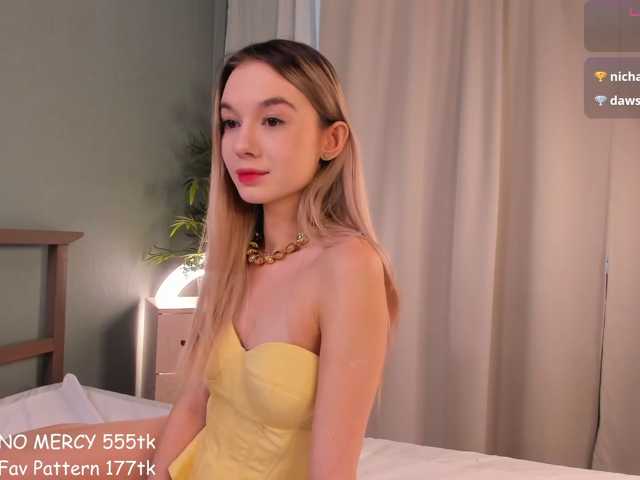 WhiteKelly live cam on BongaCams