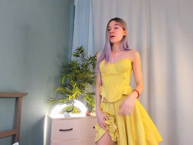 WhiteKelly live cam on BongaCams