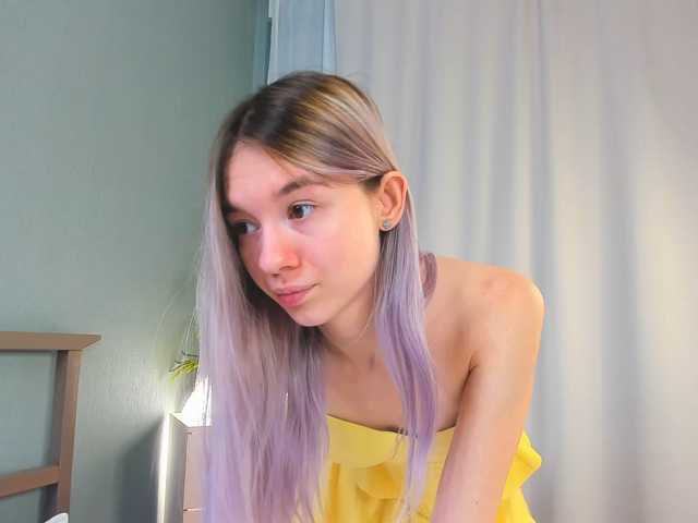 WhiteKelly live cam on BongaCams