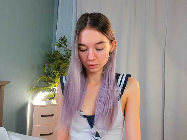 WhiteKelly live cam on BongaCams