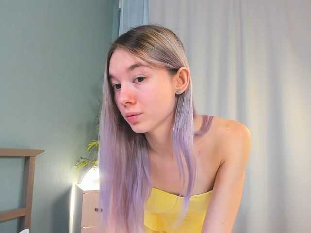 WhiteKelly live cam on BongaCams