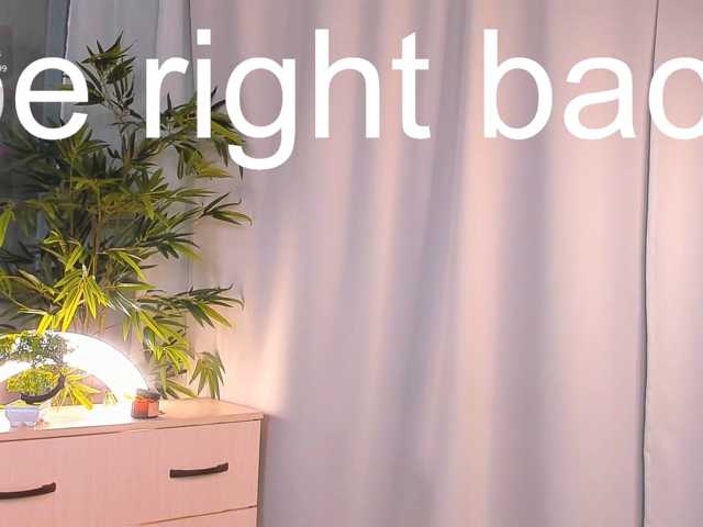 WhiteKelly live cam on BongaCams
