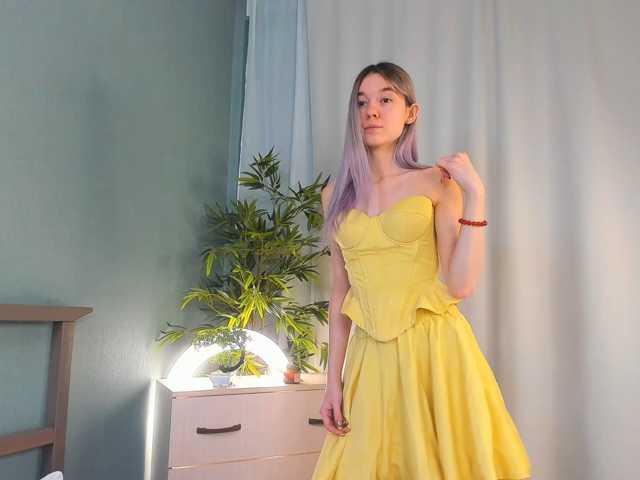 WhiteKelly live cam on BongaCams