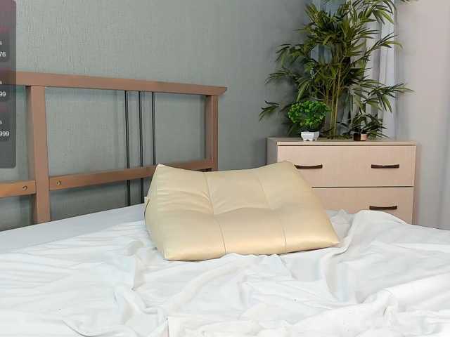 WhiteKelly live cam on BongaCams