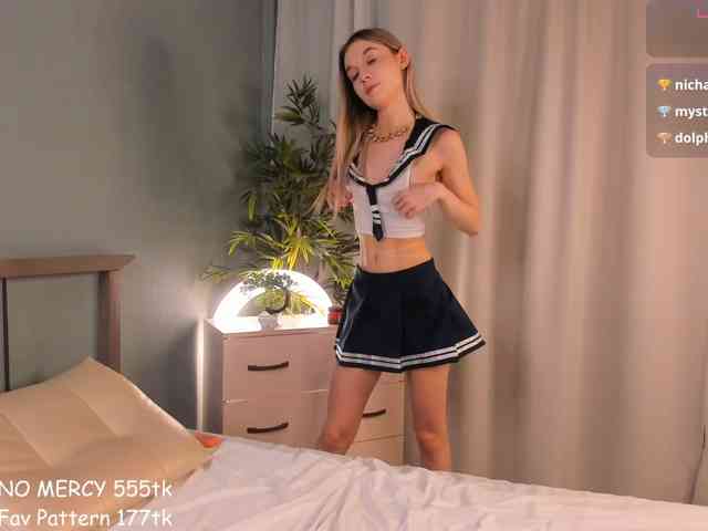 WhiteKelly live female cam on bongacams