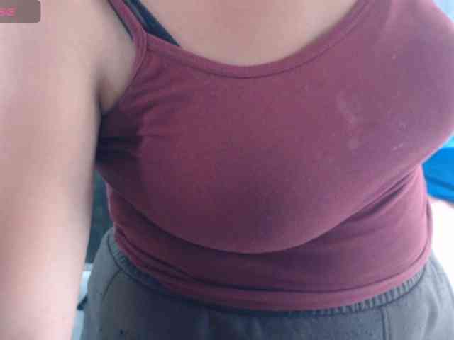 miia-1bigass webcam