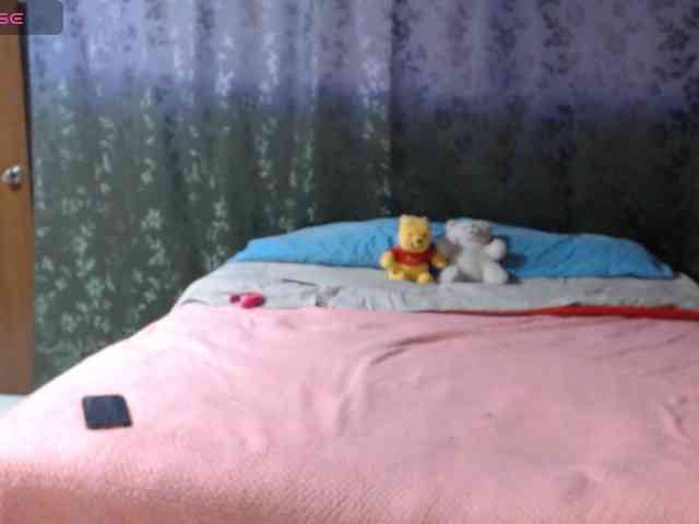 miia-1bigass webcam
