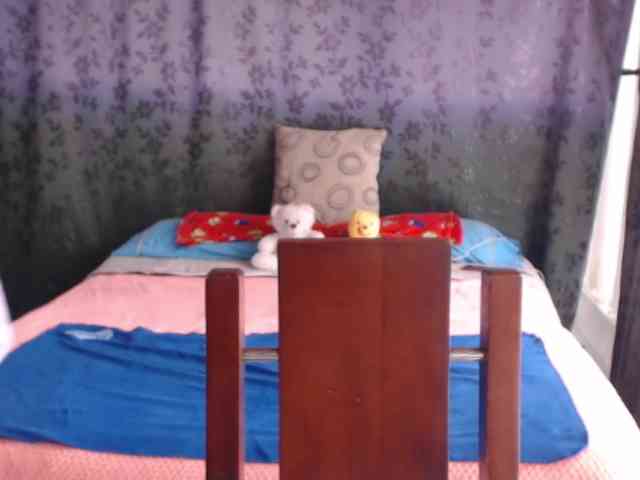 miia-1bigass webcam