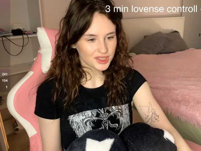 MilaElin live cam on BongaCams