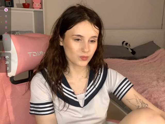 MilaElin live cam on BongaCams