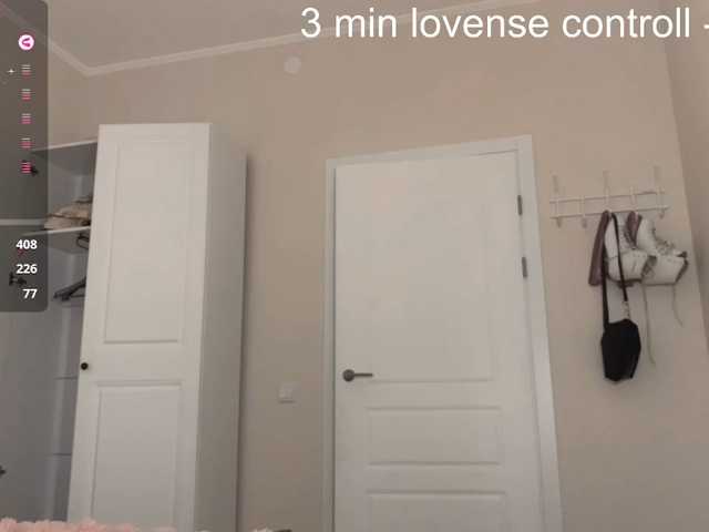 MilaElin live cam on BongaCams