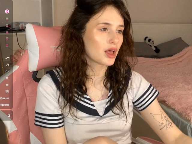 MilaElin live cam on BongaCams