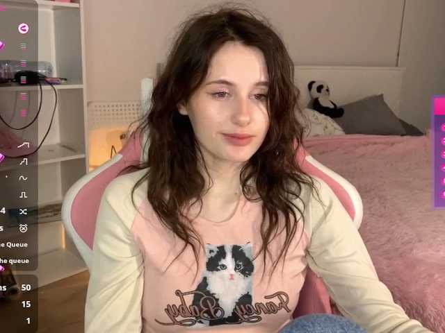 MilaElin live cam on BongaCams