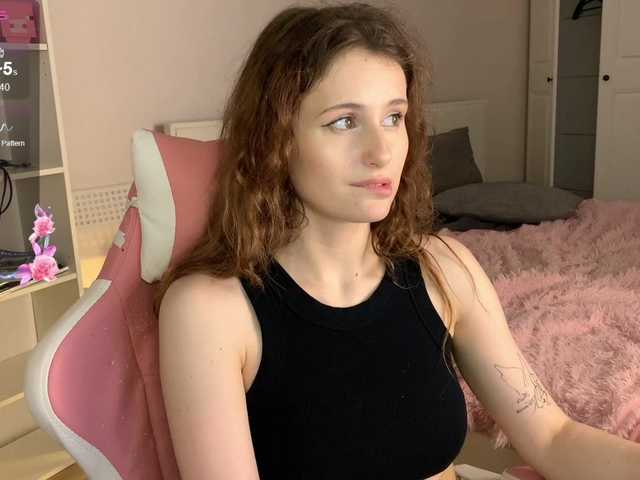 MilaElin live cam on BongaCams