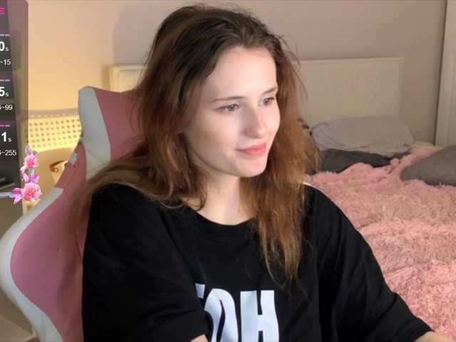 MilaElin live cam on BongaCams
